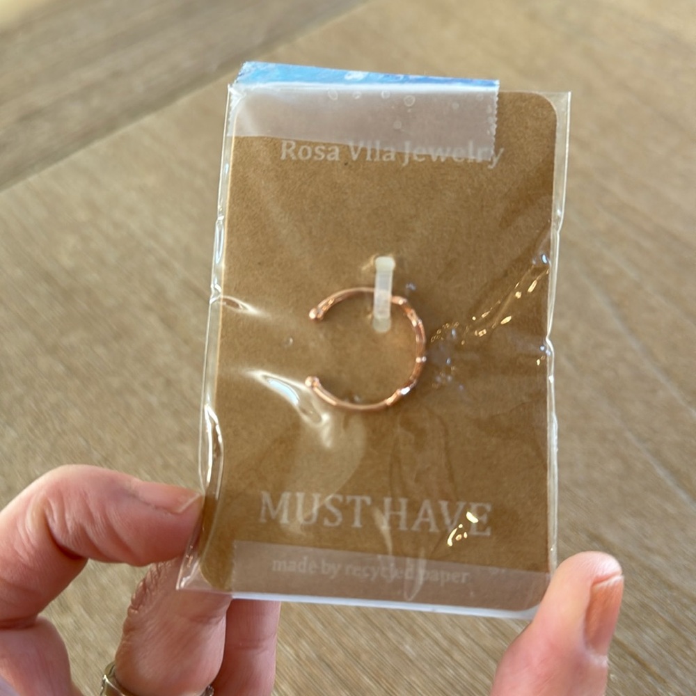 Rose gold Mountain Ring